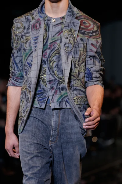 Look 33